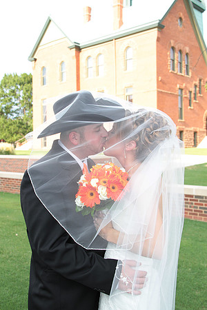 Wedding Photographer Stillwater Oklahoma, Oklahoma City and Tulsa